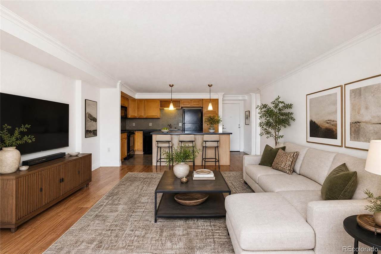 601 11th Avenue - Photo 1