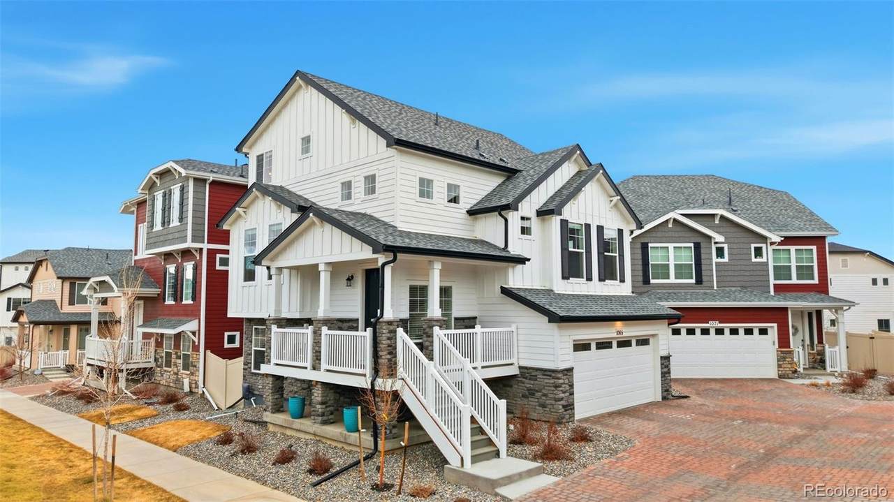 1065 Sugarloaf Lane - Photo 1