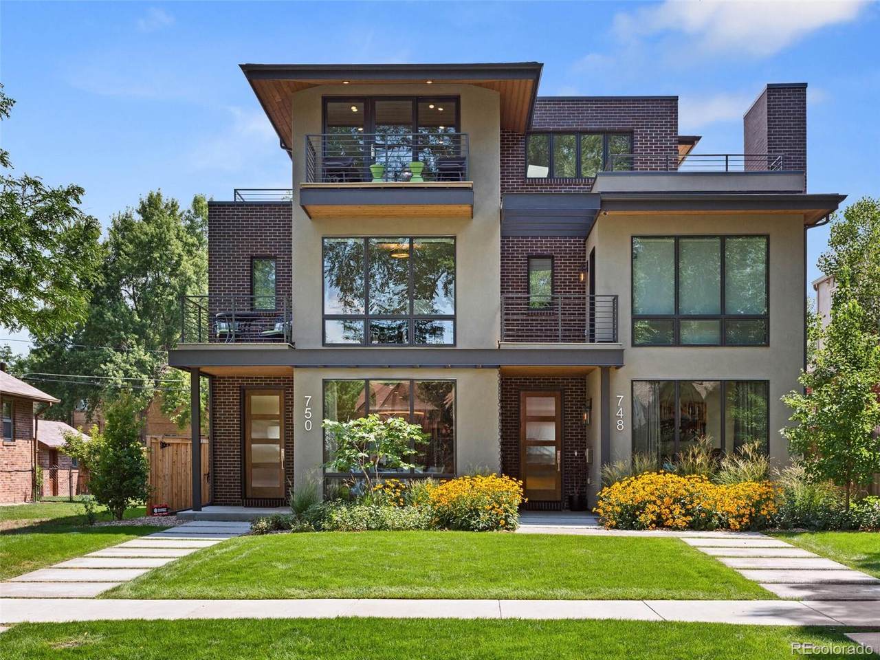 750 Bellaire Street - Photo 1
