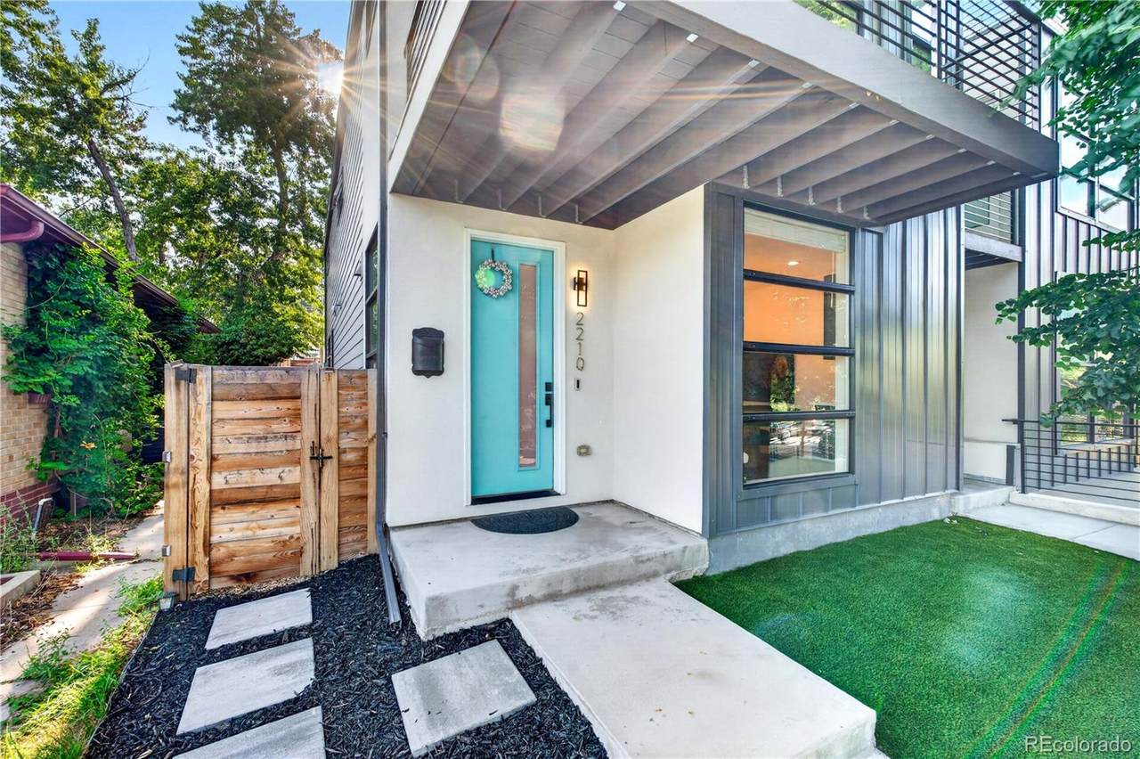 2210 Sherman Street - Photo 1
