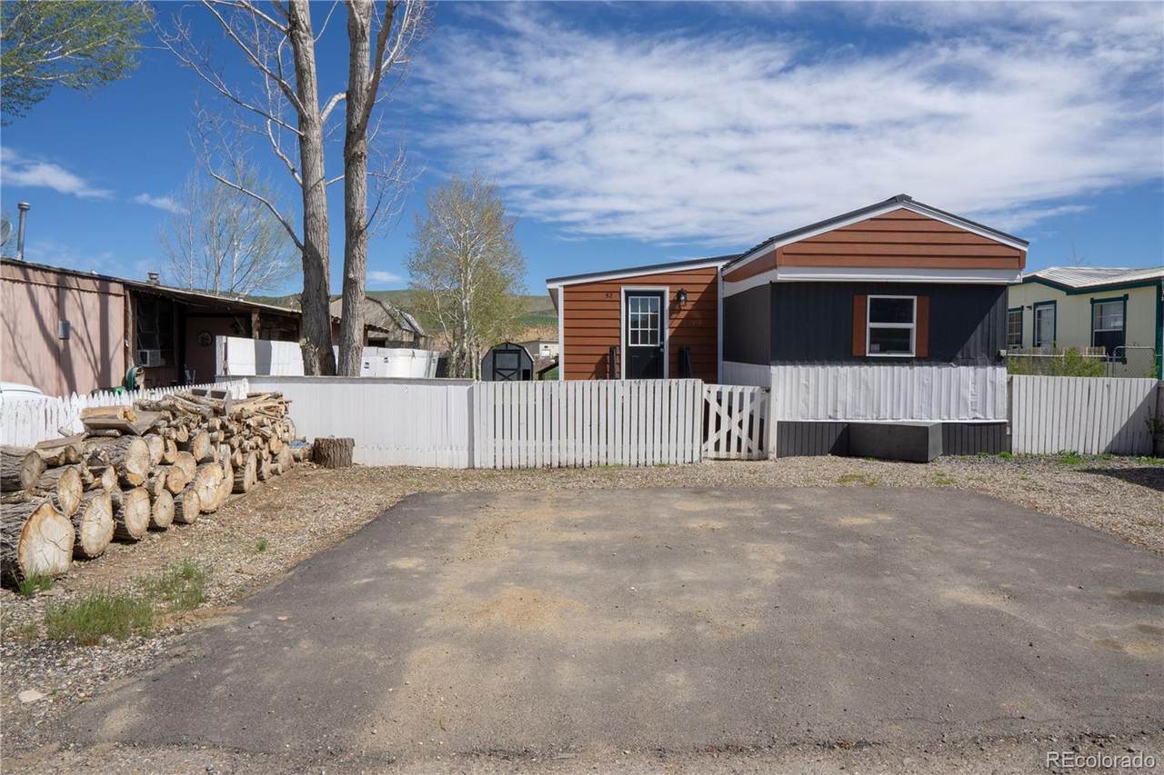 1100 Jefferson Avenue - Photo 1