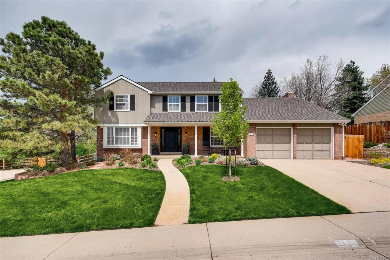 7123 Newport Way - Photo 1