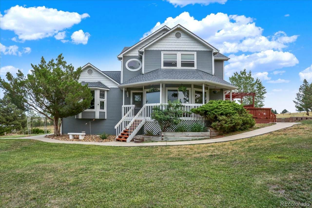 43120 London Drive - Photo 1