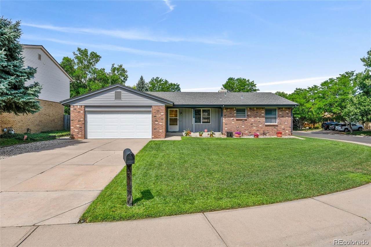 1269 Blackhawk Way - Photo 1