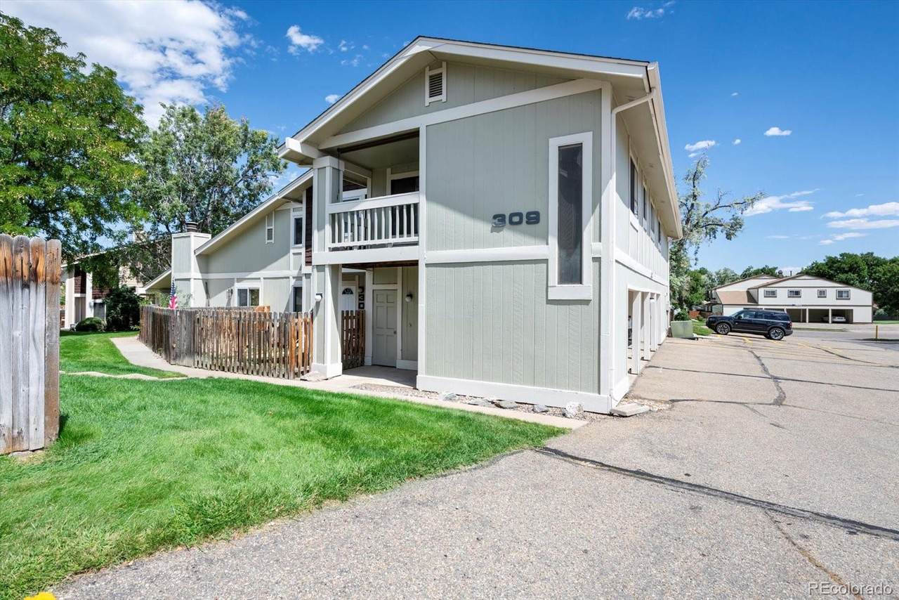 8687 Chase Drive - Photo 1