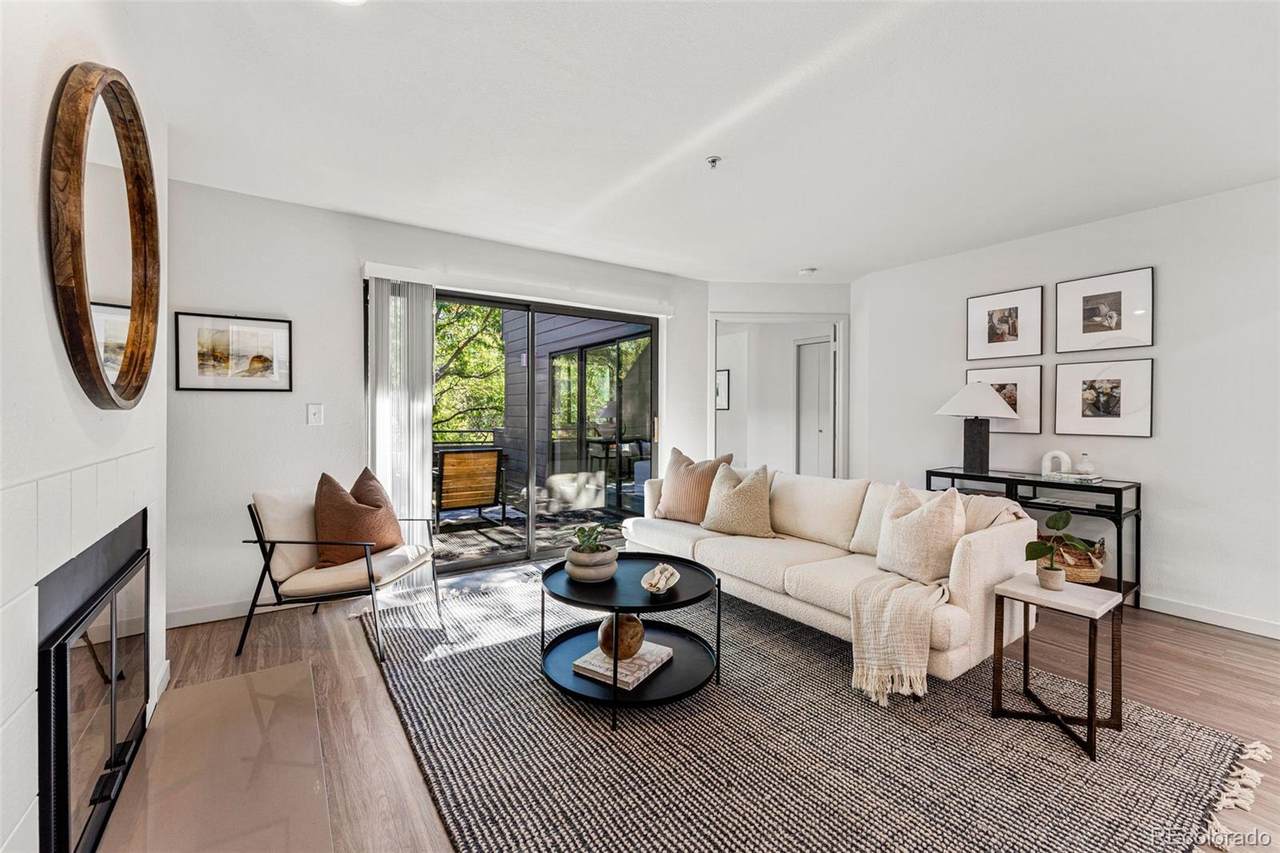 824 Walnut Street - Photo 1