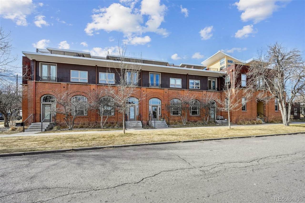 2501 Grove Street - Photo 1