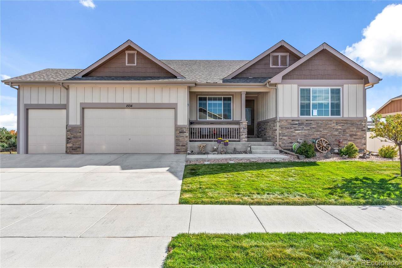 1534 Lake Vista Way - Photo 1