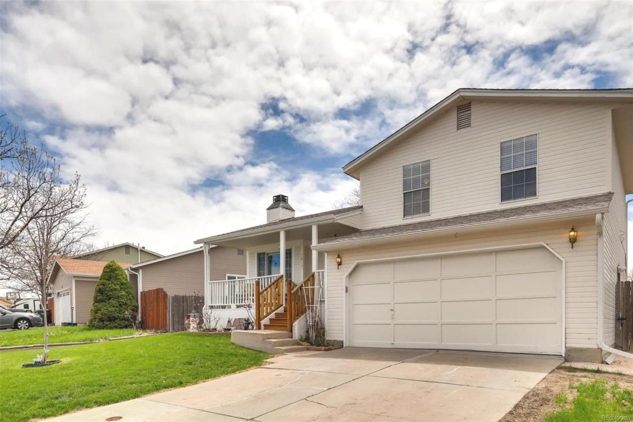 1817 Fundy Way - Photo 1