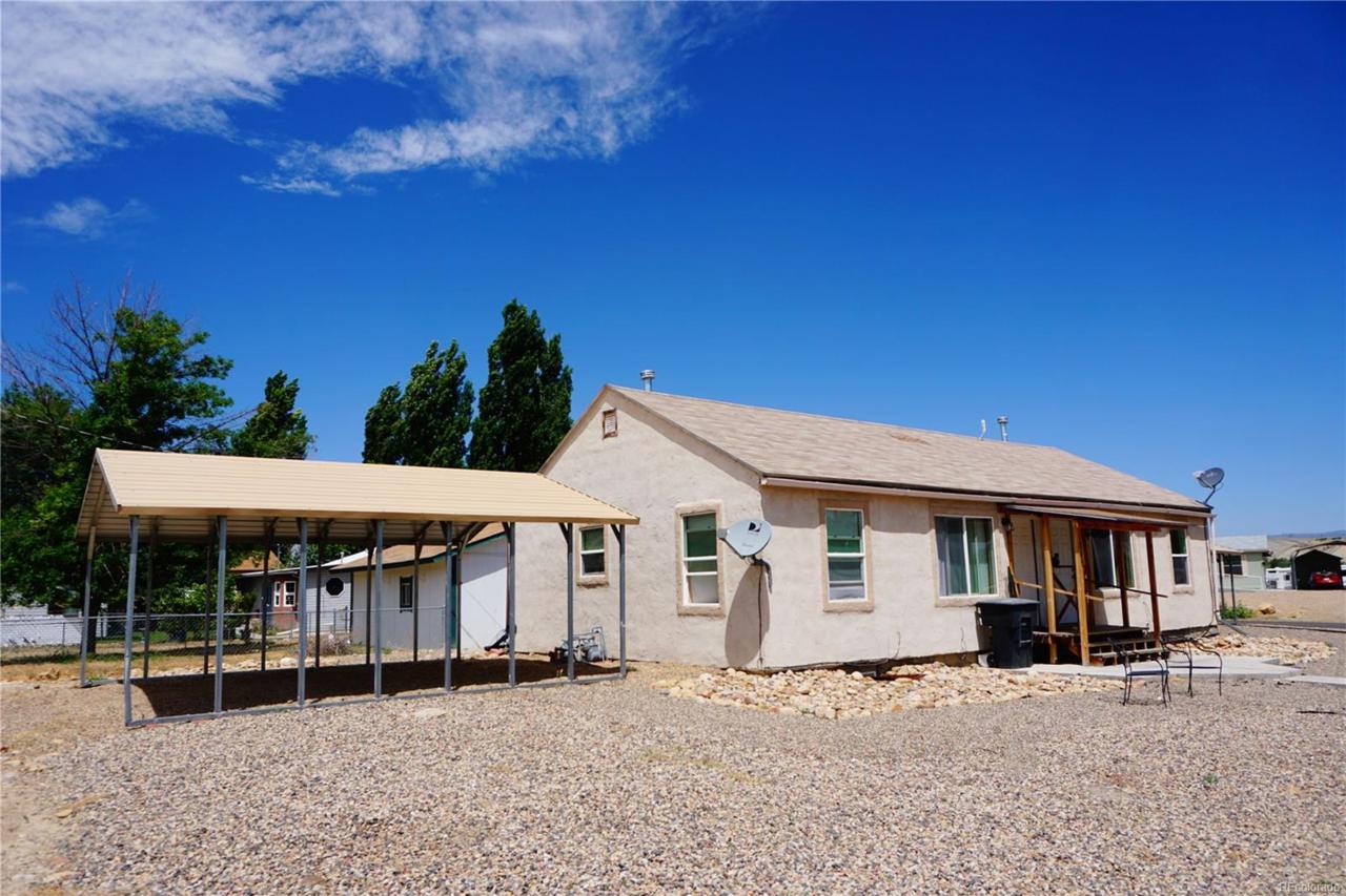 315&317 Grand Avenue - Photo 1