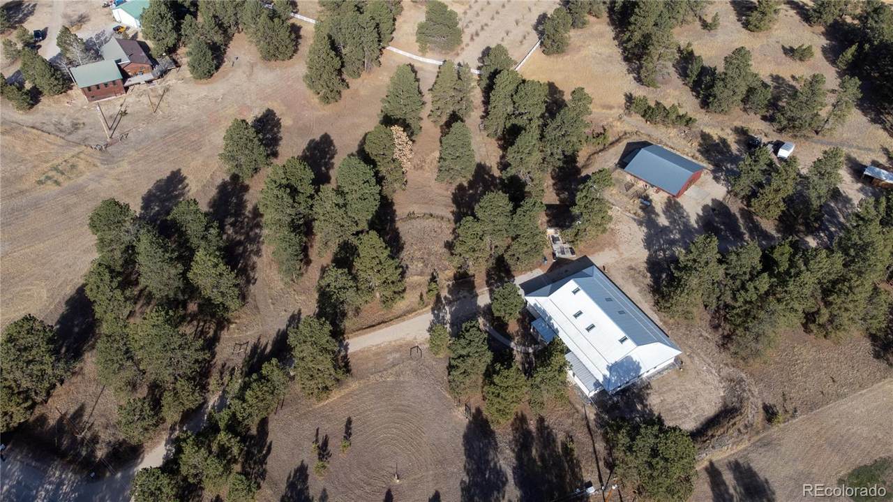 37506 Pheasant Run - Photo 1
