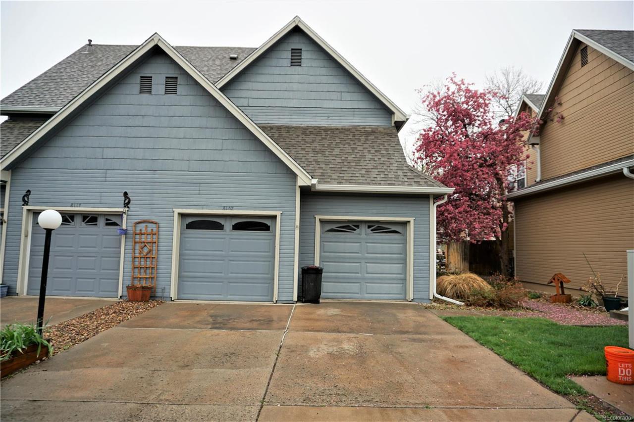 8107 90th Drive - Photo 1