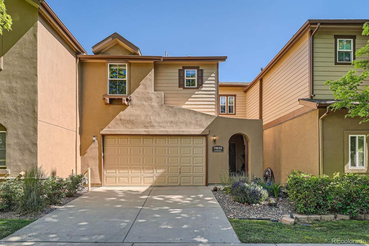 11839 Fair Avenue - Photo 1