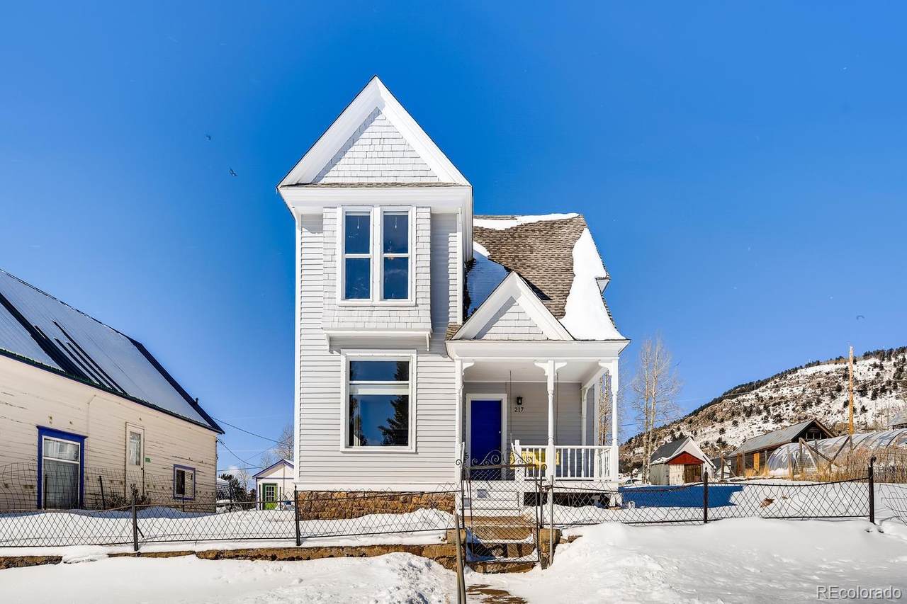 217 2nd Street - Photo 1
