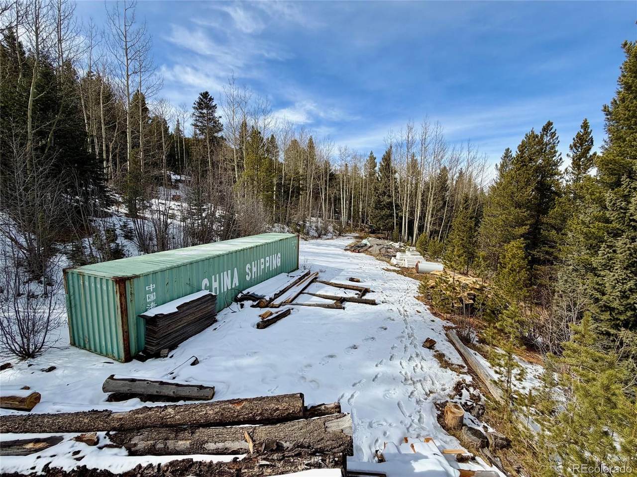 185 Columbine Drive - Photo 1