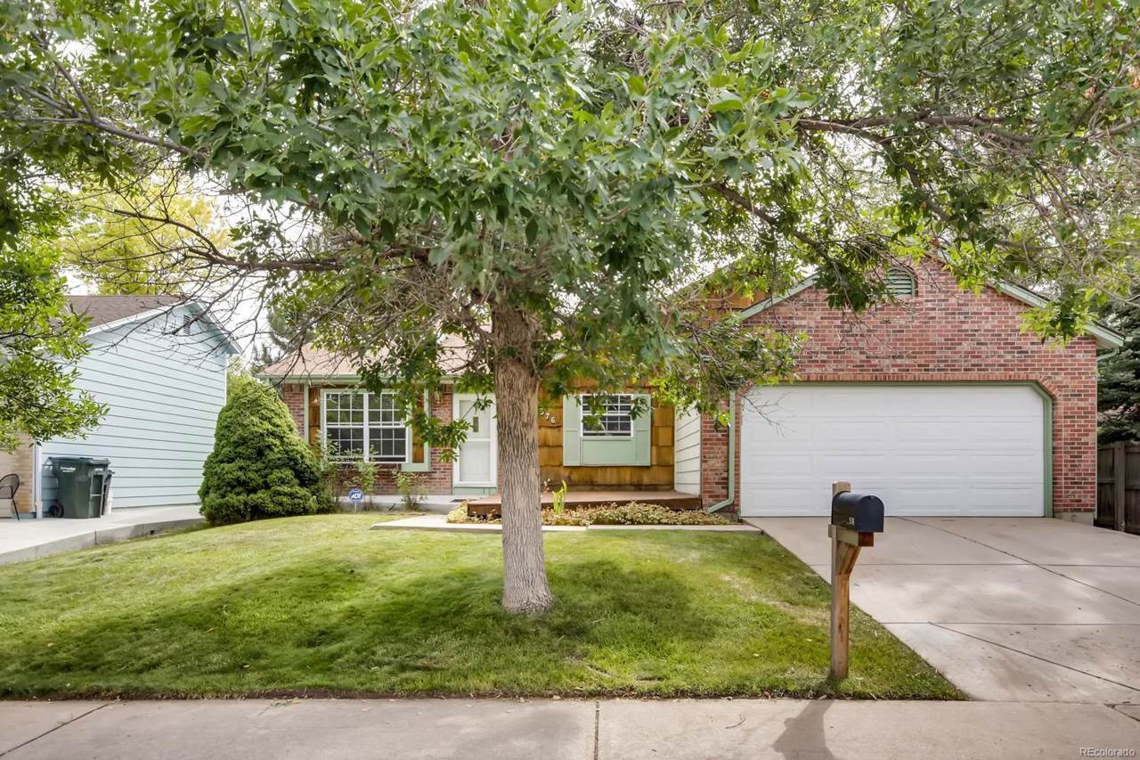 576 Memphis Way - Photo 1