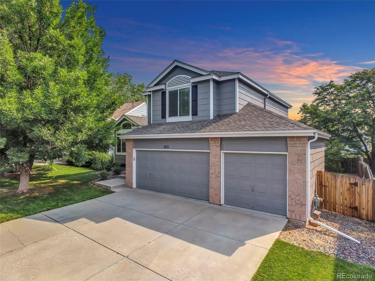 5671 118th Circle - Photo 1