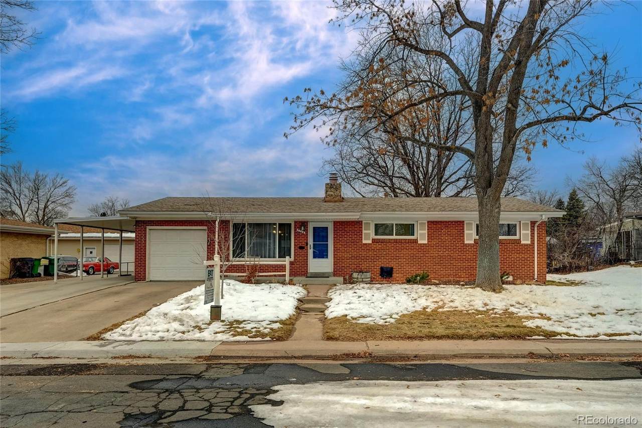 3364 Aksarben Avenue - Photo 1