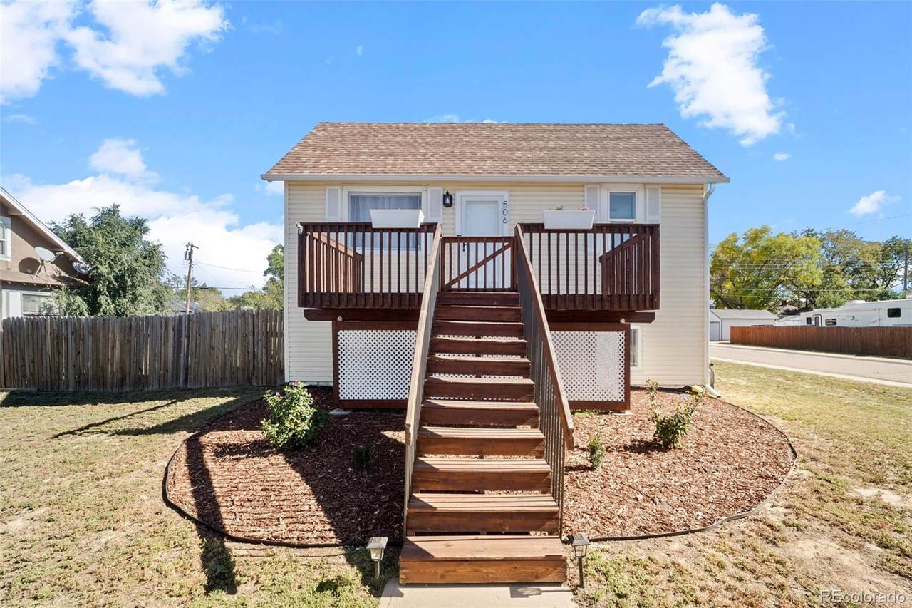 506 Ash Street - Photo 1