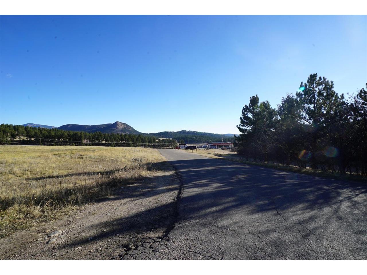 32 Bull Dogger Drive - Photo 1