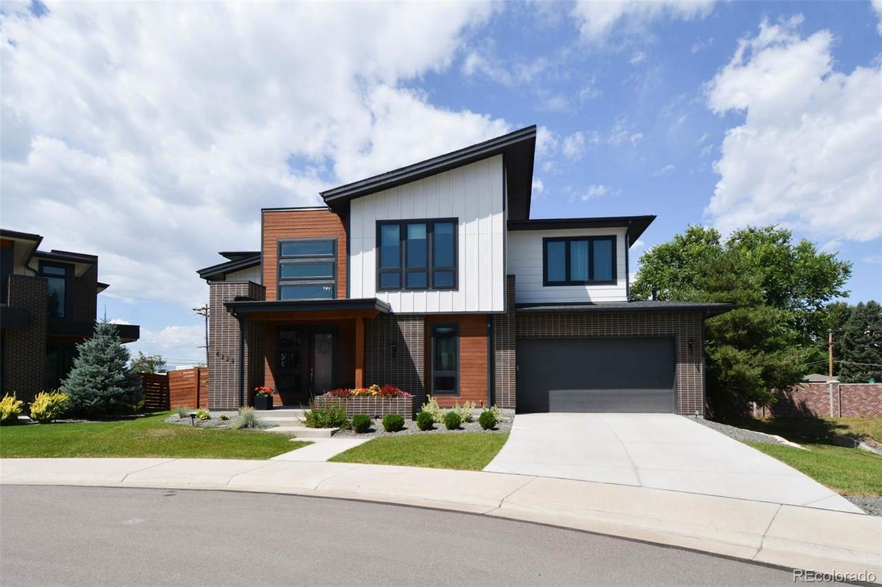 4224 Dickenson Place - Photo 1