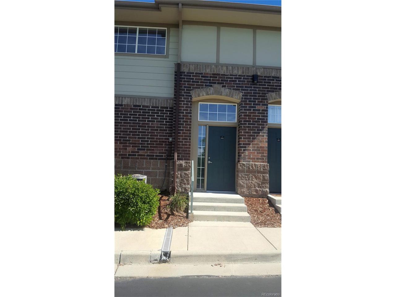3870 S Dayton Street #202, Aurora, CO 80014 (MLS #3555752) :: 8z Real Estate