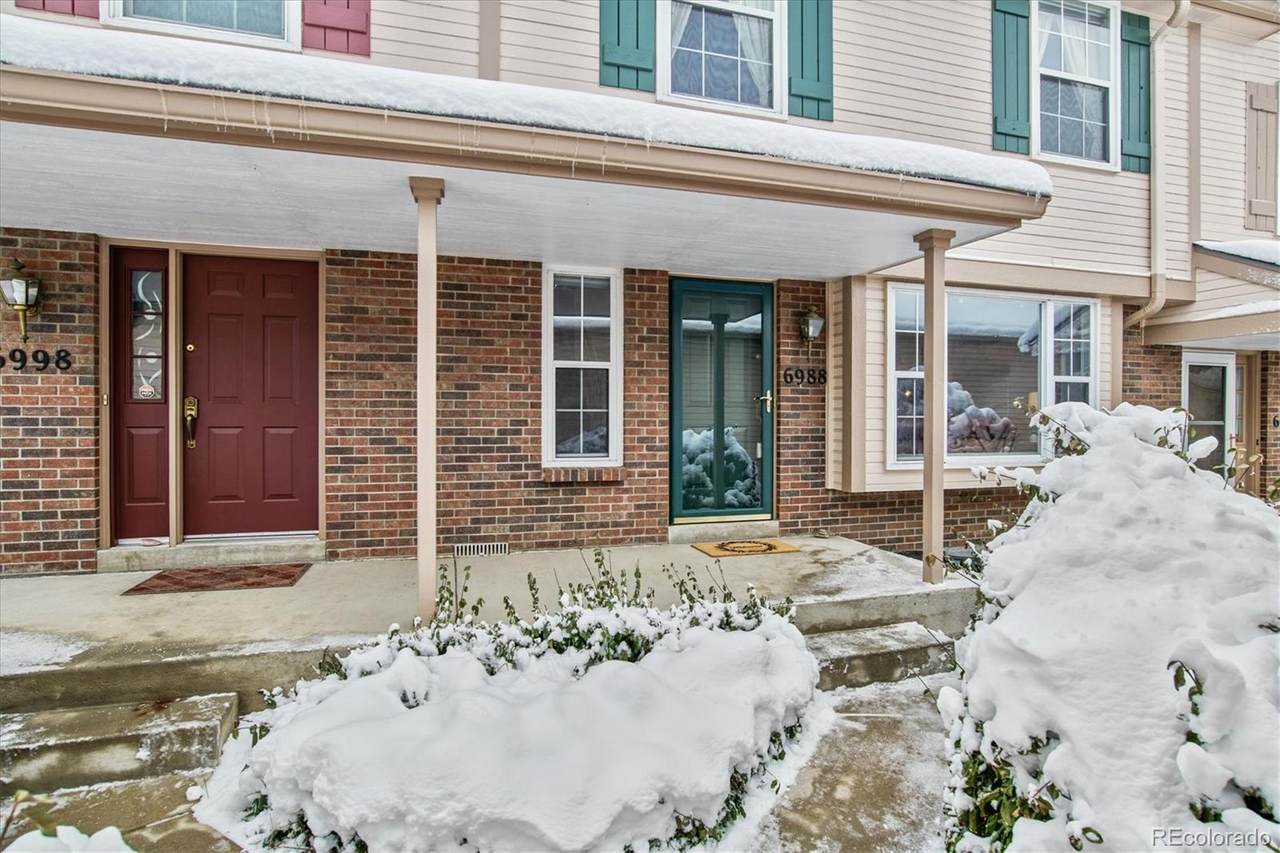 6988 Briarwood Circle - Photo 1