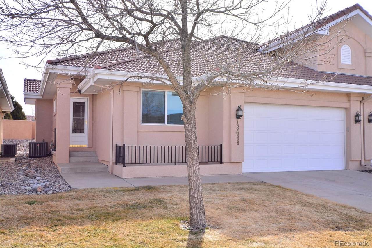 13688 Paradise Villas Grove - Photo 1