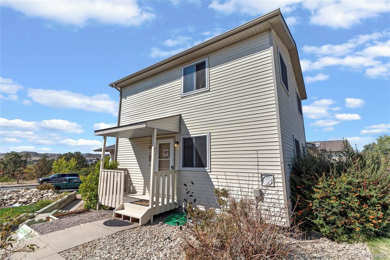 94 Mountain Shadows Lane - Photo 1