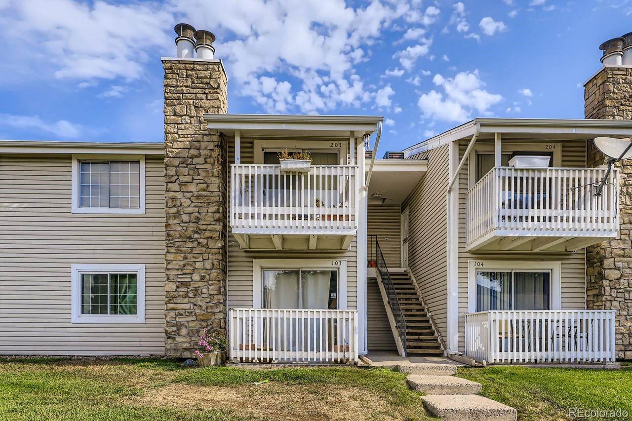 14141 Jewell Avenue - Photo 1