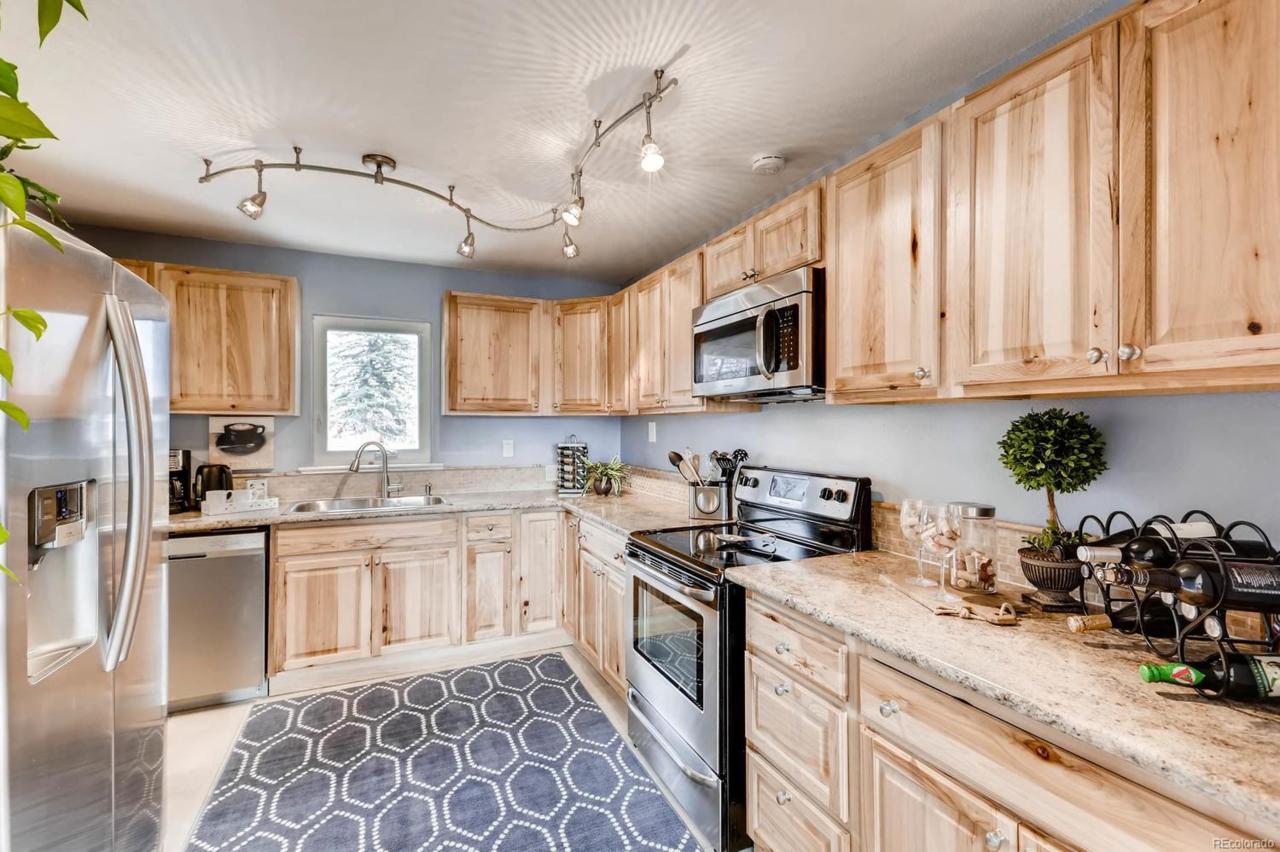 3611 Oneida Street - Photo 1