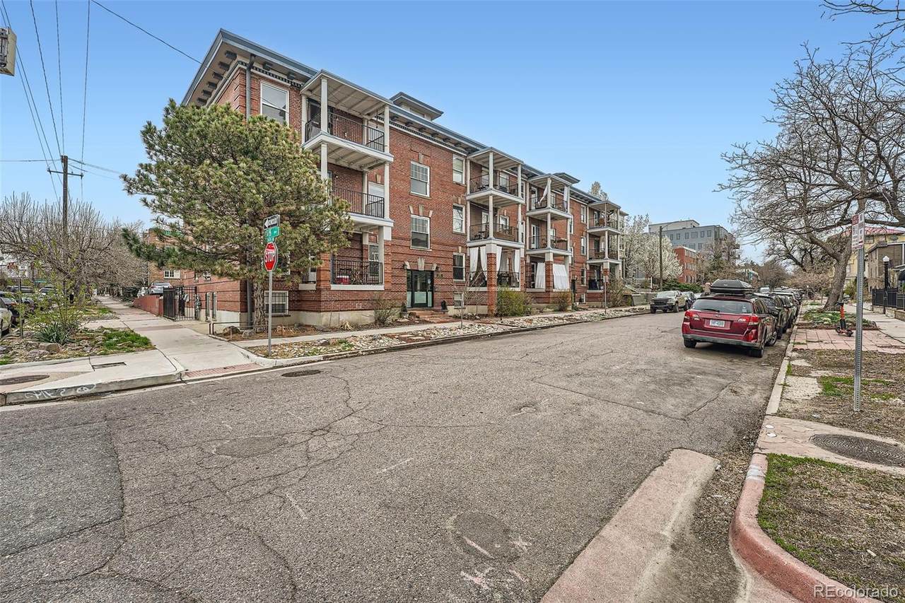 1374 Ogden Street - Photo 1