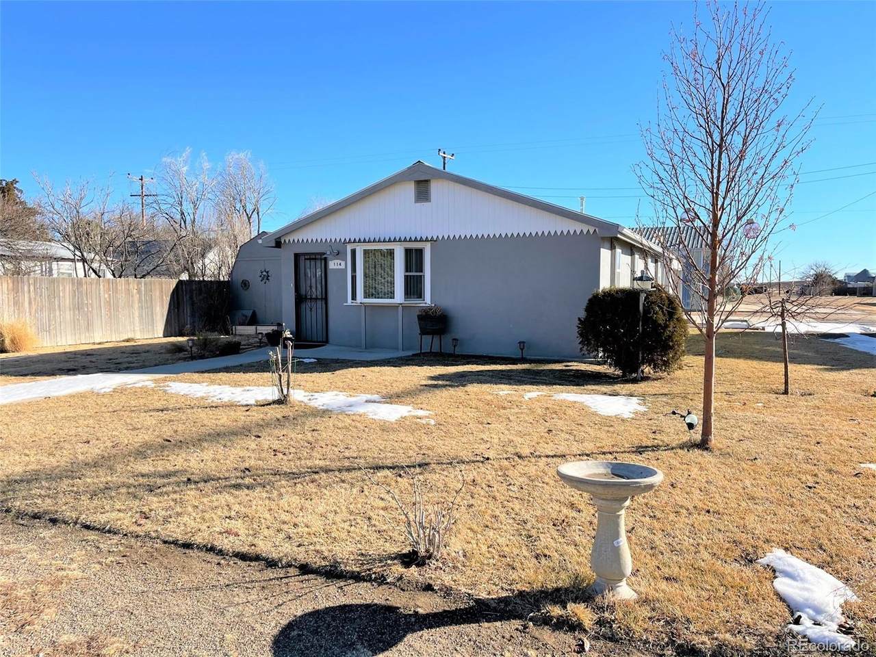 114 Curtis Street - Photo 1