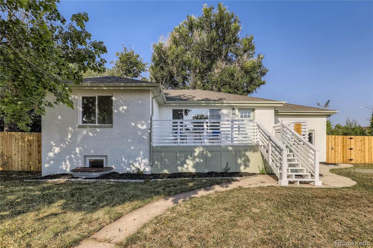 205 Fenton Street - Photo 1