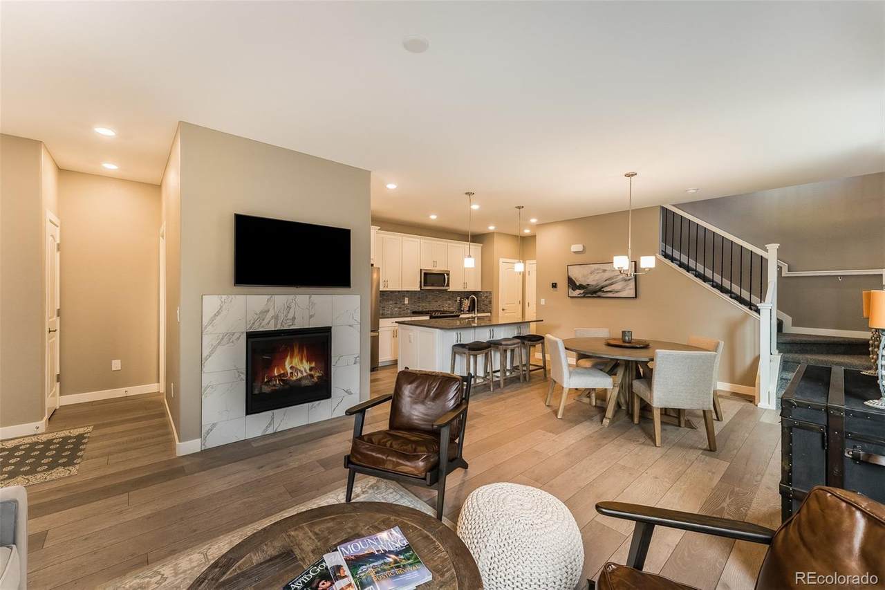 7634 Winnipeg Court - Photo 1