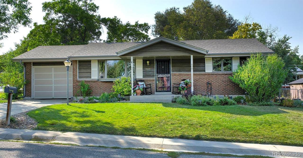 7423 Saulsbury Street - Photo 1