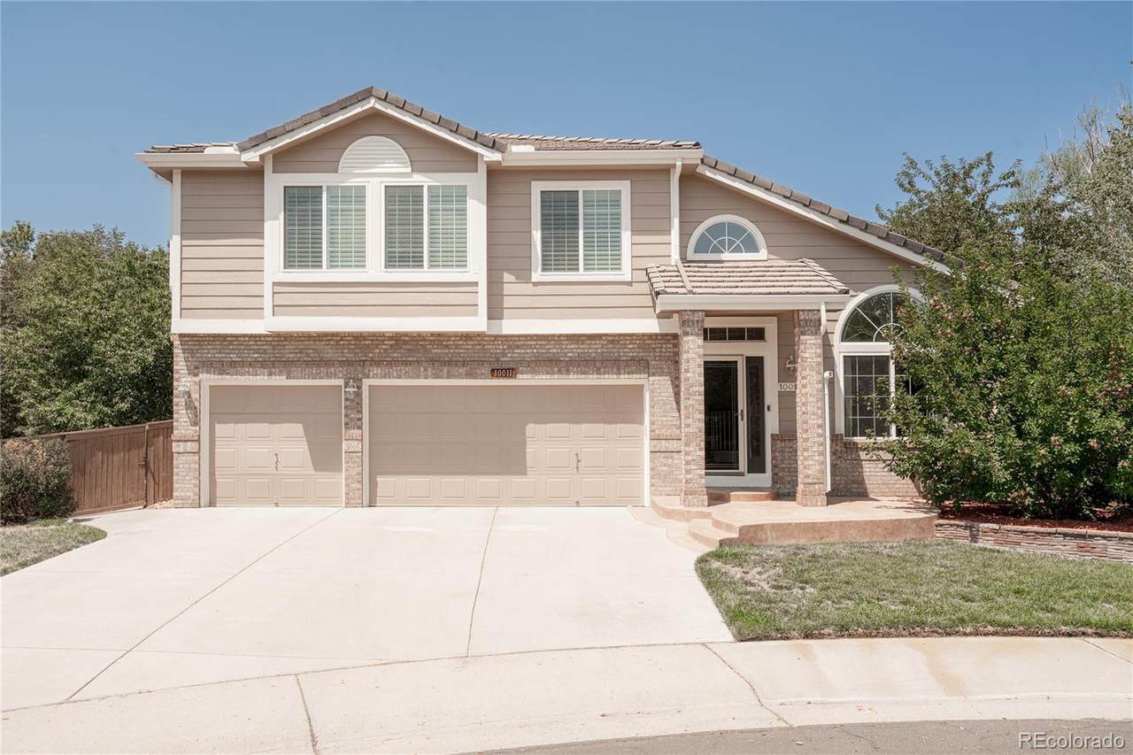 10011 Oak Leaf Way - Photo 1
