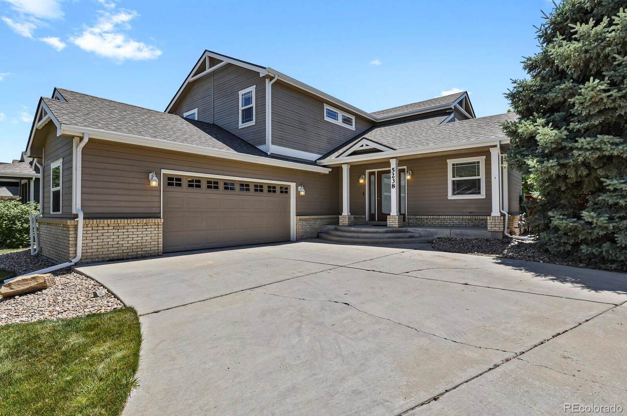5238 Grosbeak Street - Photo 1