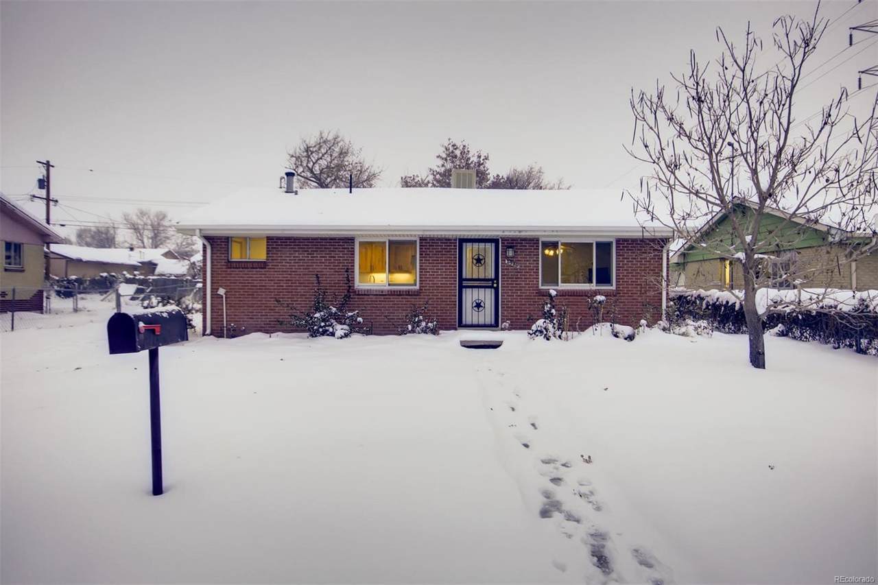 6920 Jasmine Street - Photo 1