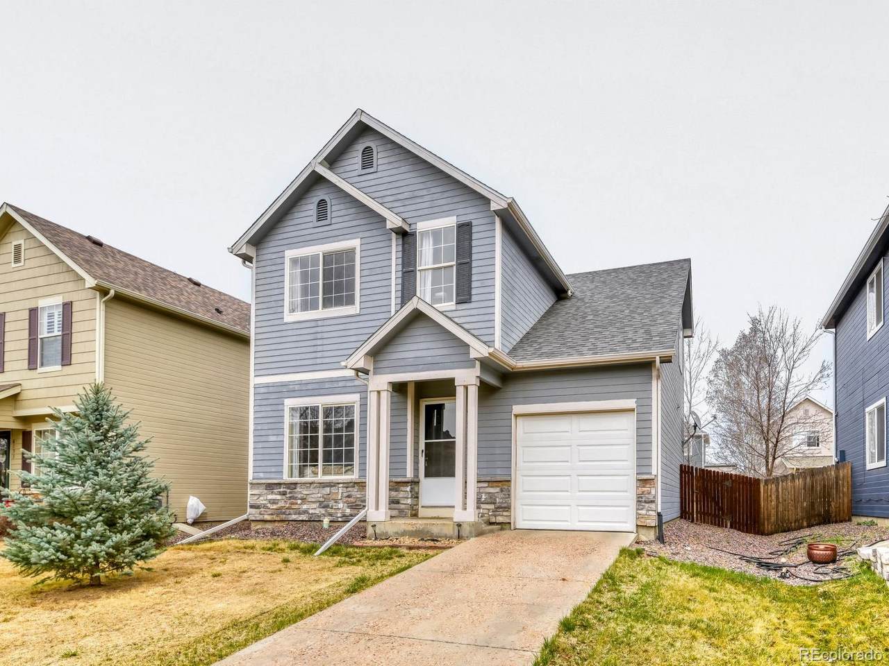 6151 Shamrock Circle - Photo 1