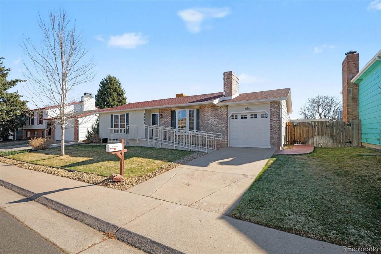 1354 Zeno Street - Photo 1