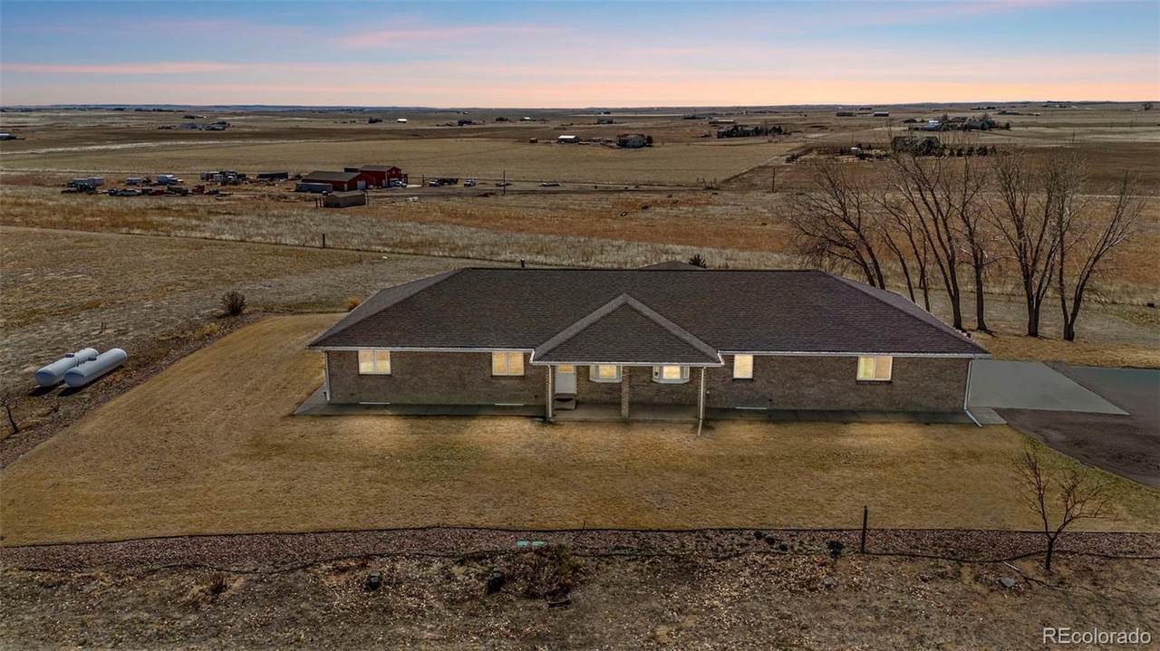 5330 County Road 137 - Photo 1