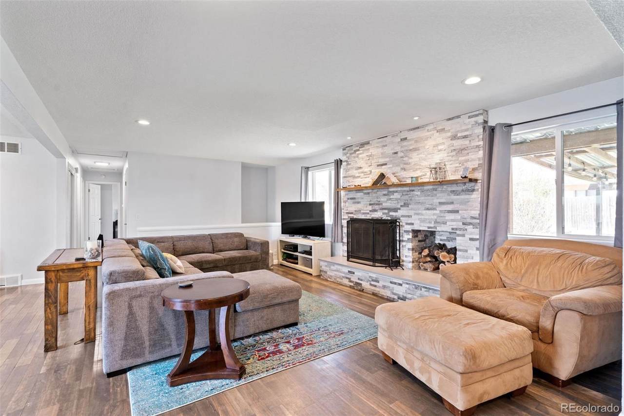 10327 Bellewood Place - Photo 1