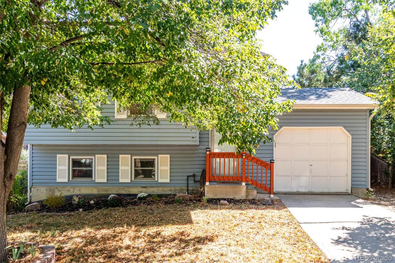 18820 Hawaii Drive - Photo 1