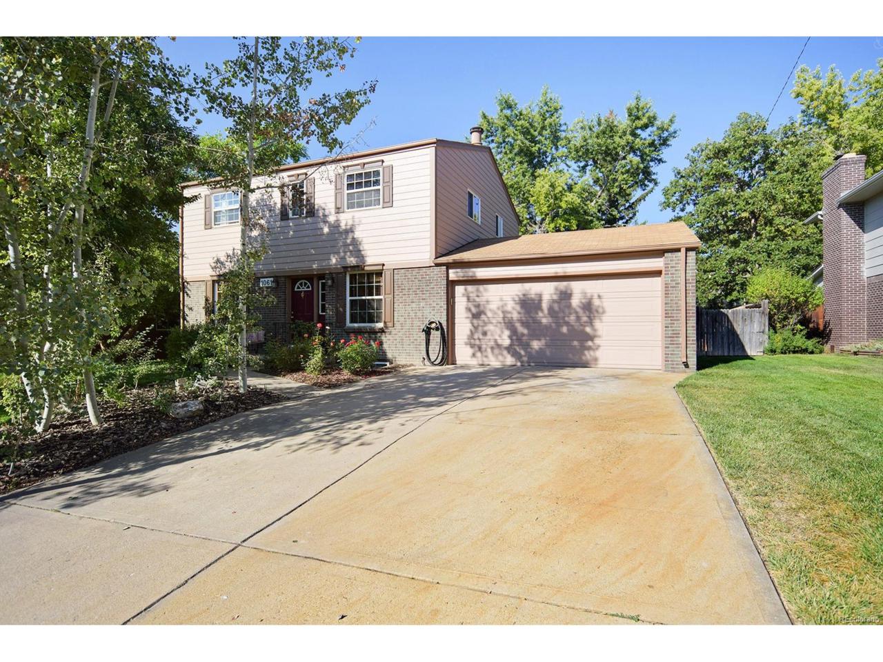 1061 Cottonwood Street - Photo 1