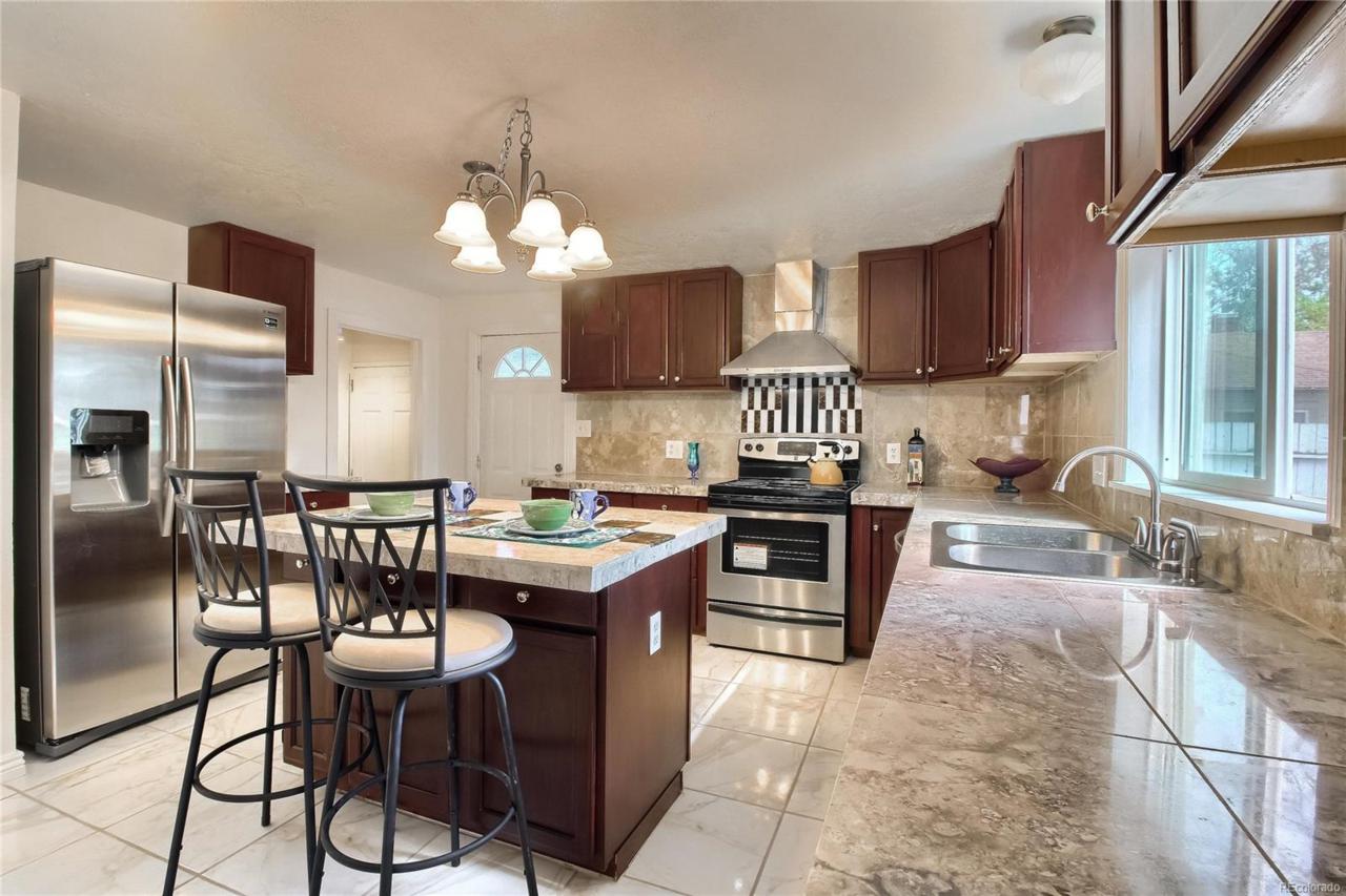 3545 Ohio Avenue - Photo 1