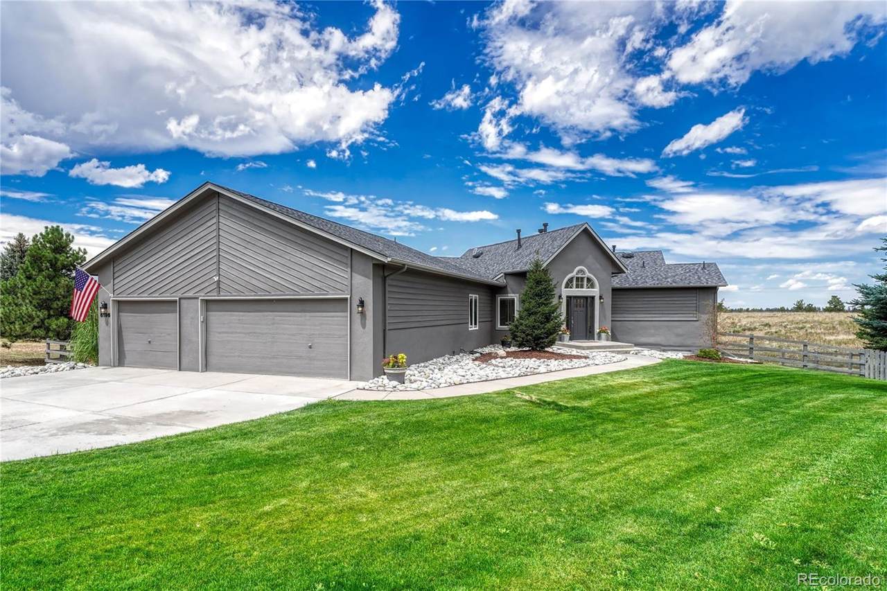 6196 Ponderosa Way - Photo 1