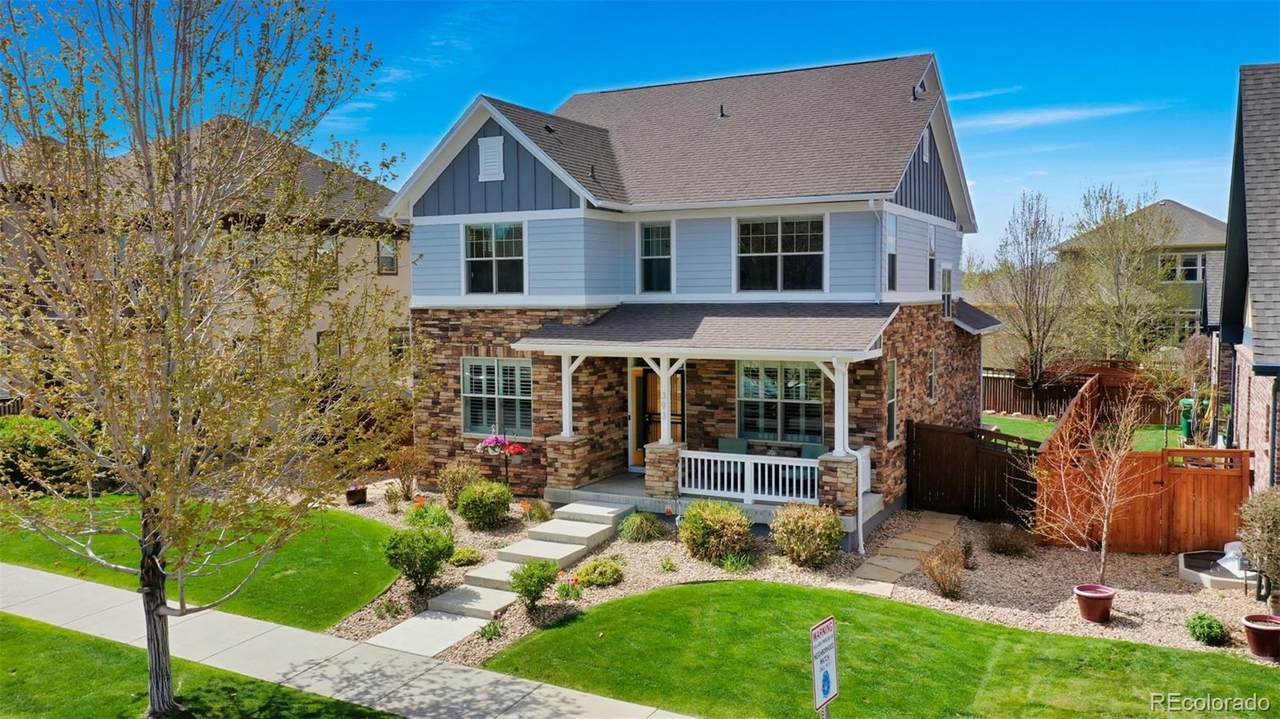393 Alton Way - Photo 1