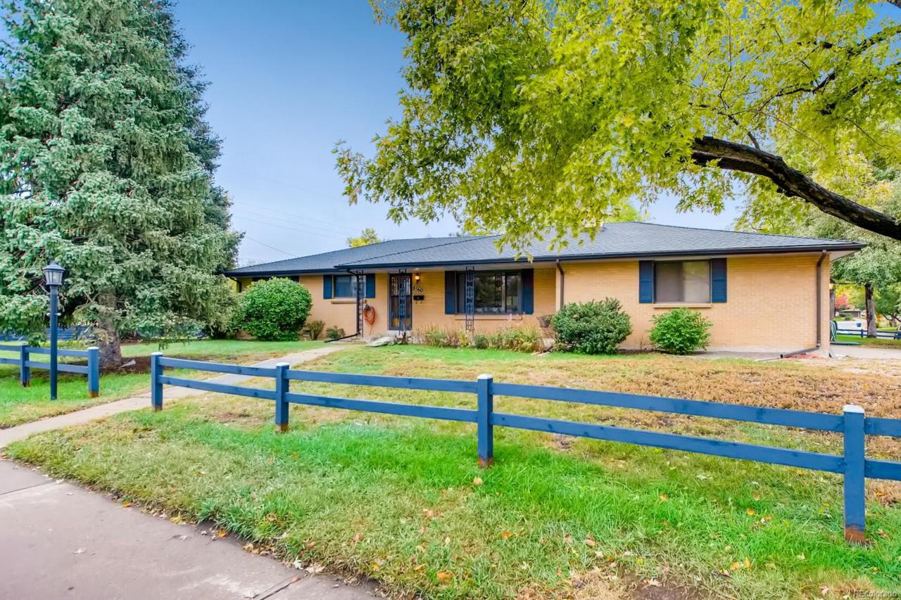 8560 Mississippi Avenue - Photo 1