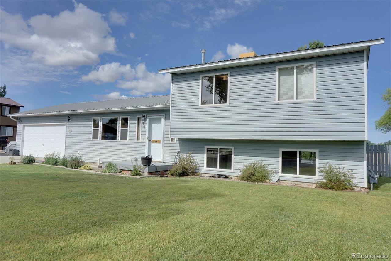 1511 La Mesa Circle - Photo 1